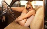 hot_naked_girl_in_a_retro_car_hd_wallpaper_best_nude_girls.jpg