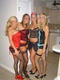 time_for_a_sexy_party_1226589622.jpg