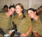 Israeli-female-soldiers.jpg