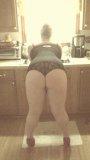 pawg in the kitchen.jpg