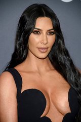 kim-kardashian-at-2019-amfar-gala-in-new-york-3.jpg