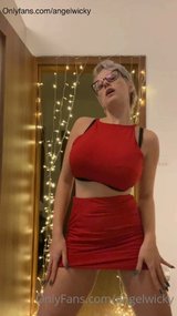 6904Angel.Wicky.A.Bit.of.Dancing_.Stripping_.Teasing.and.Having.Fun.FullHD.1080p.mp4.0000.jpg