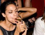 women-cigars-Rosario_Dawson.jpg