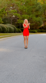 Chick's in high heels (6).gif