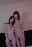 Chinese-Sisters-Posing-Together-3.jpg.cf.jpg