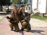 Israeli-soldier-girls-52.jpg