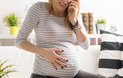 Pregnant-travel-agent-completes-bookings-in-the-midst-of-labour.jpg