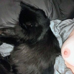 Playing with my pussy