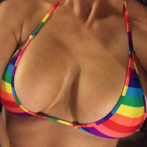 Mrs. LO's proud of her tits