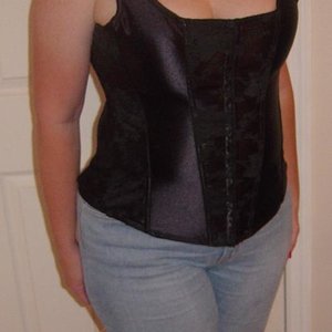 black corset.JPG