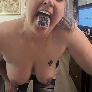 She loved the BBC/QOS temp tattoos don't ya think lol