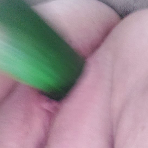 Squirting on cucumber