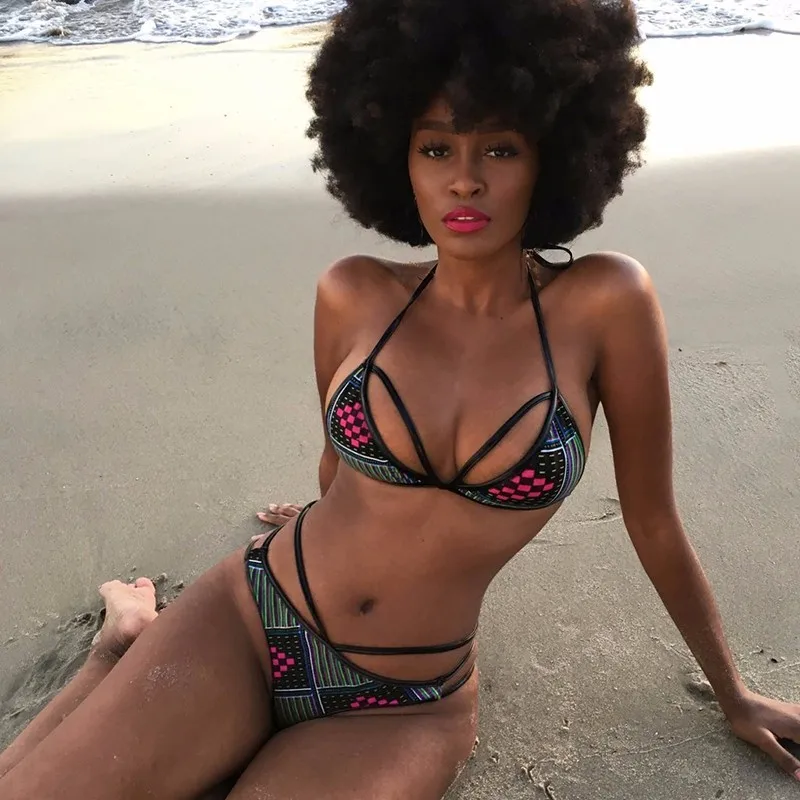 2017-Sexy-Women-Bikini-Set-Backless-High-Thong-Tropical-Geometric-Print-Swimwear-Brazilian-African-Halter-Backless.jpg