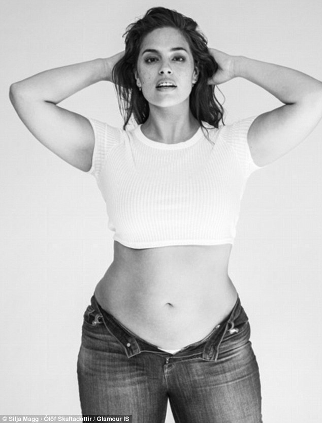 289F381B00000578-3079663-Size_16_Ashley_Graham_poses_in_the_pared_back_shots_for_the_Glam-m-8_1431526189668.jpg