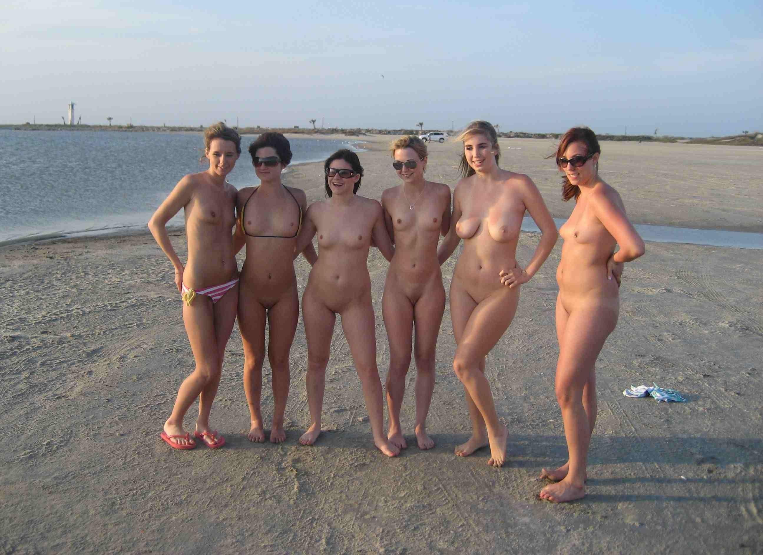 beach-girls-vol5-nudists-seaside-79.jpg