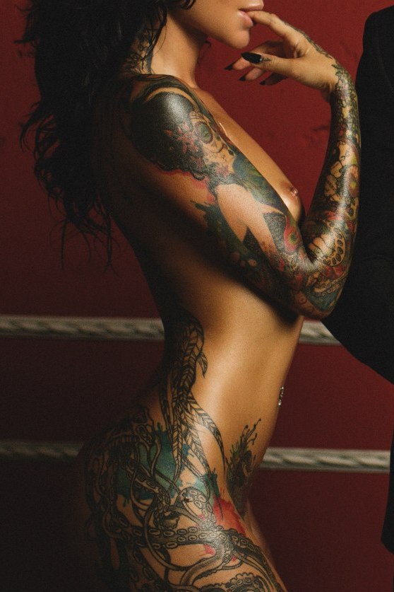 Angelica-Anders-Tattooed-Russian-Beauty-Anhzelika-Anderson-fitness-model-trainer-tattoo-artist-gorgeous-bikini-sexy-stunning-beautiful-skin-nude-ass-legs-RufLyf-7.jpg